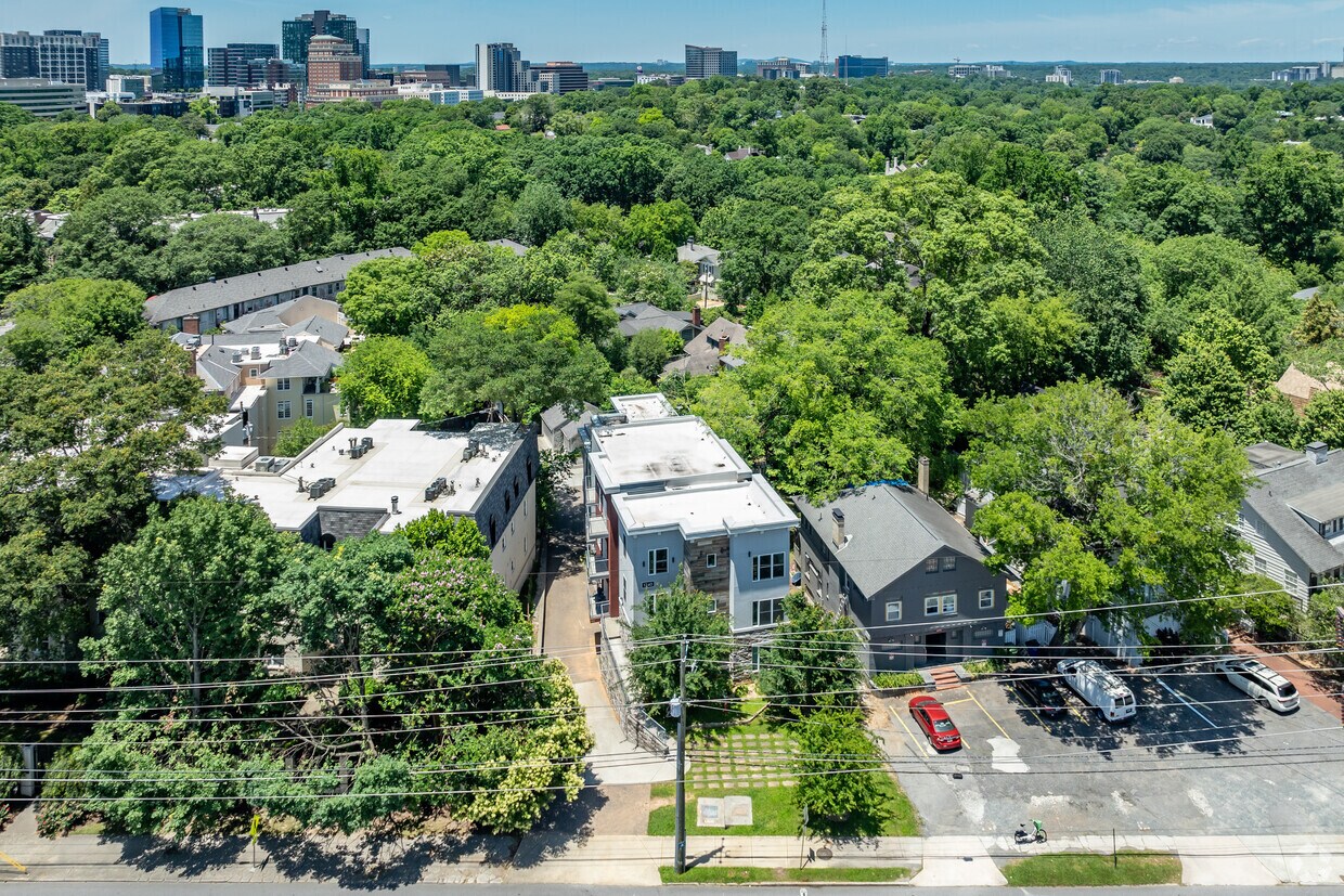 Aerial Photo - 1240 Piedmont Ave