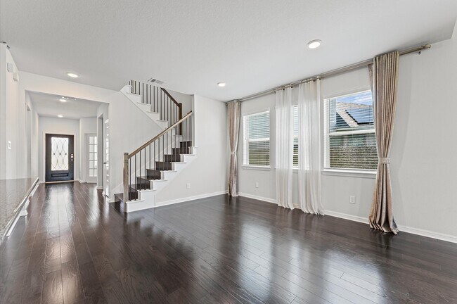 Foto del edificio - 8122 Cliffside Terrace Ct