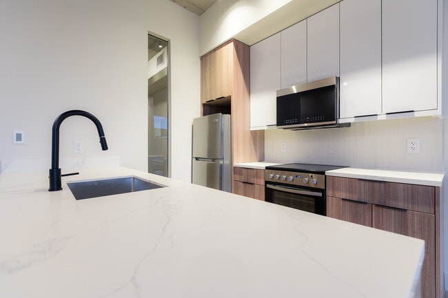 Building Photo - The Chelsea