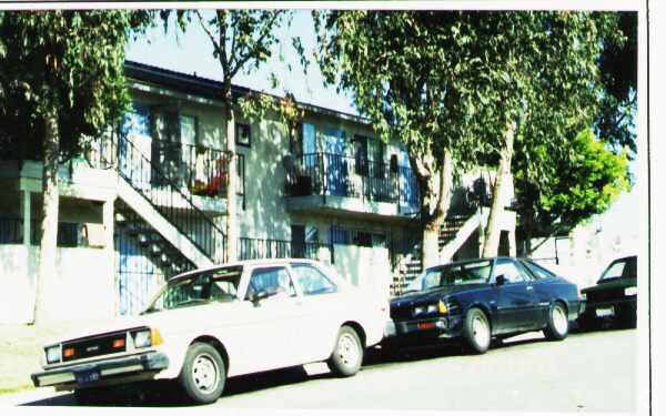 Foto del edificio - 2806 Fairmount Ave