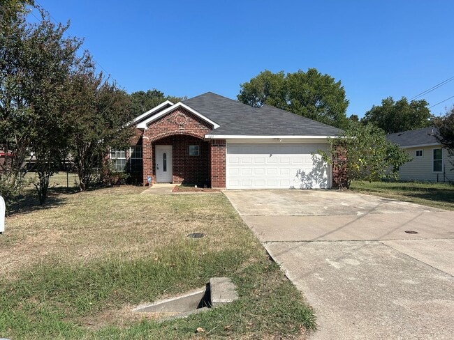 Photo - 222 Wright Blvd House