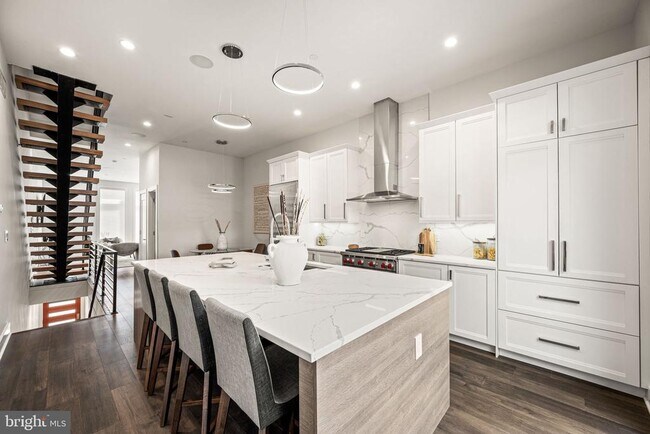 Foto del edificio - 1217 Bainbridge St