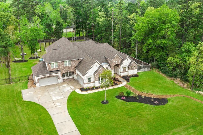 Foto del edificio - 27411 Hazy Landing Ct