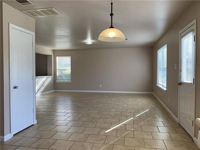 Foto del edificio - 161 Peppergrass Cove