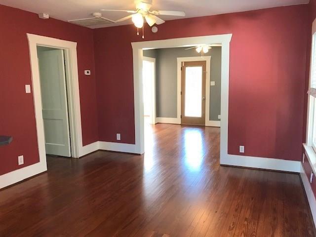 Foto del edificio - 825 E 25th St