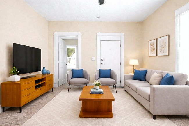 Photo - 1343 Edgemont Ave House