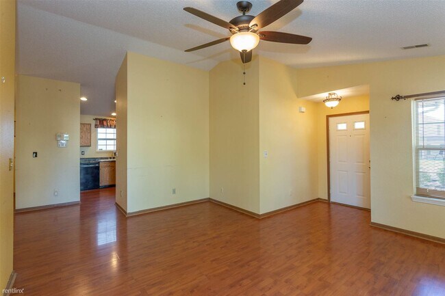 Building Photo - 3 br, 2 bath House - 5915 Draycott Drive