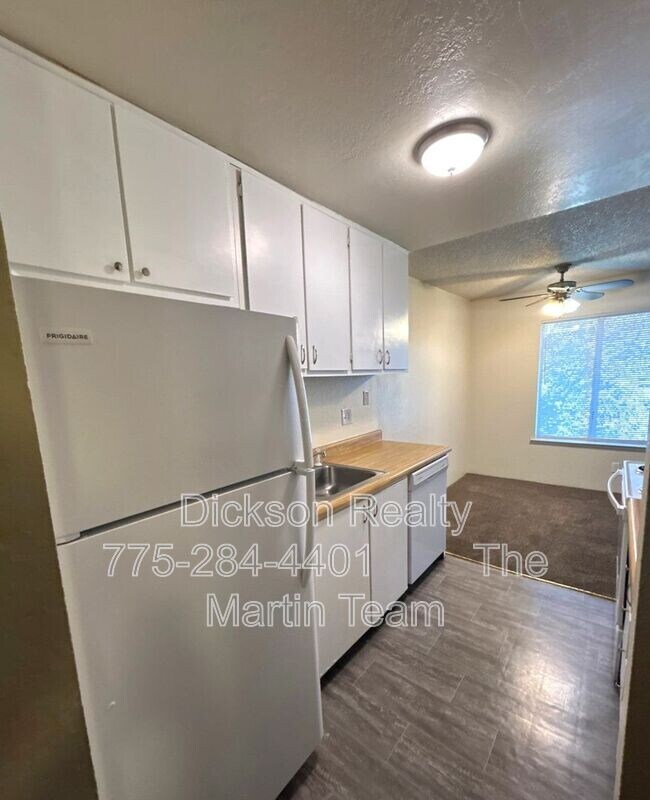 Foto del edificio - 4602 Neil Rd