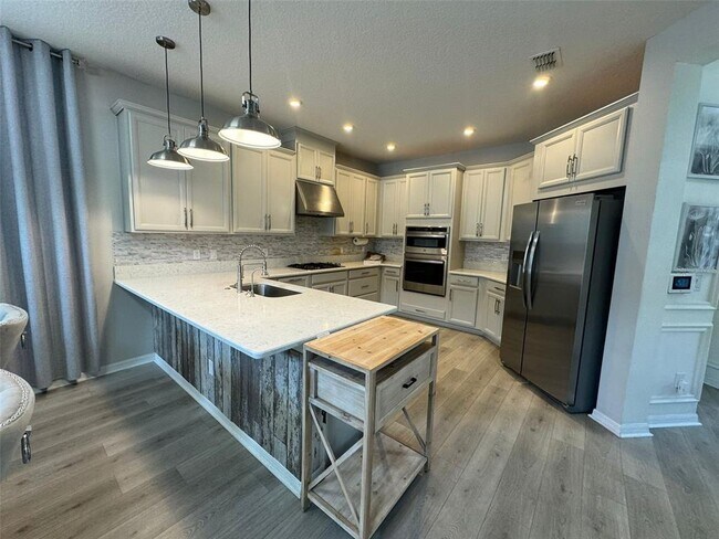 Foto del edificio - 2605 Pinnacle Ln