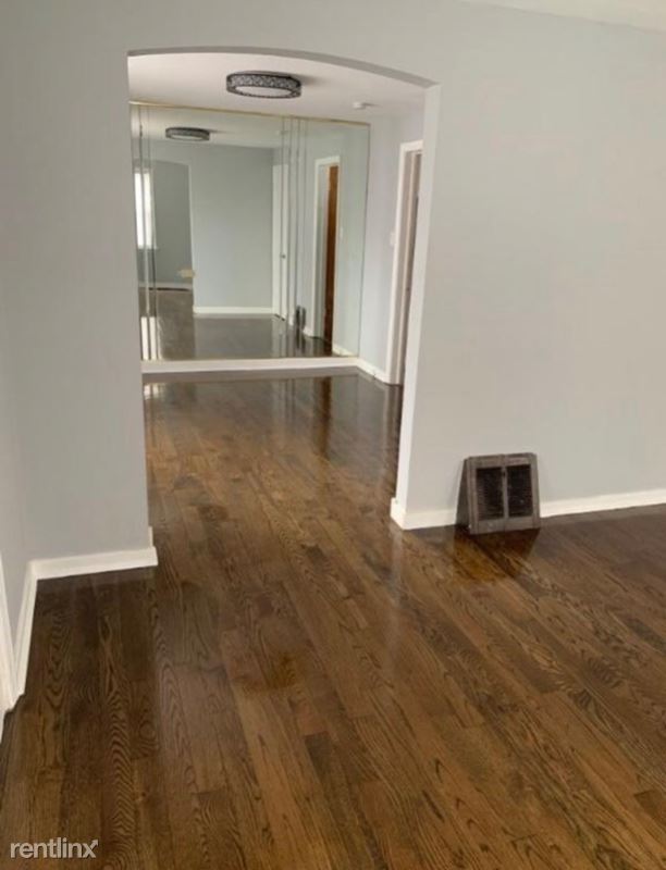 Foto del edificio - 2 br, 1 bath House - 14415 S Clark St