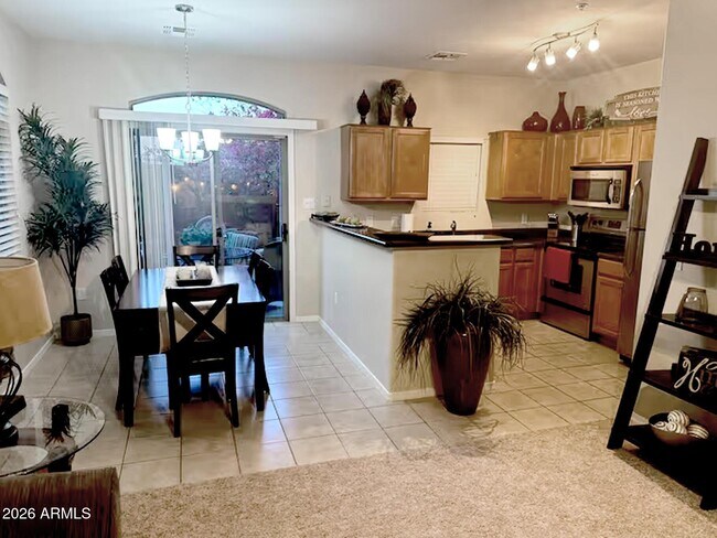 Foto del edificio - 17365 N Cave Creek Rd