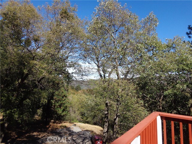 Foto del edificio - 24071 Fern Glen Rd