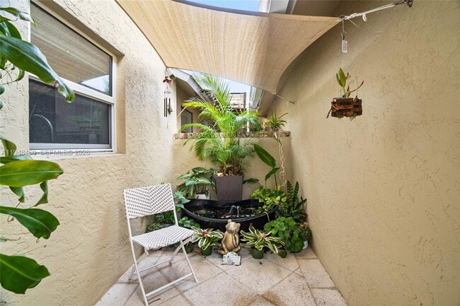 Foto del edificio - 505 Maplewood Dr