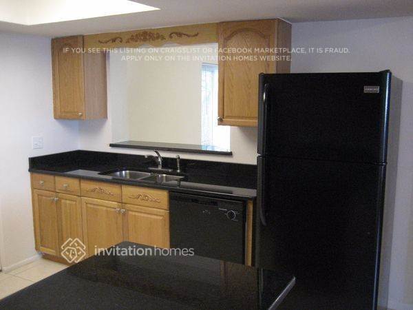 Foto del edificio - 14008 Capitol Dr