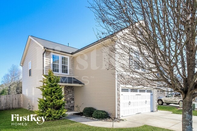 Foto del edificio - 5615 Misty Hill Cir