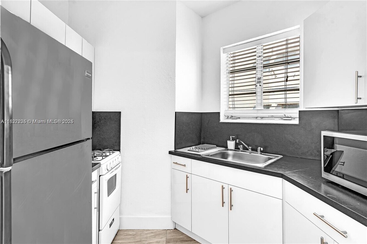 Foto principal - 3920 Garden Ave