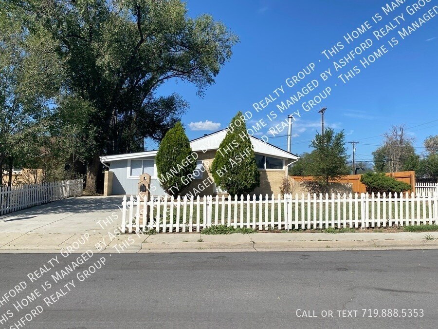 Foto principal - 102 Amherst St