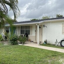 Building Photo - 5881 S 38th Ct