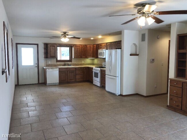 Foto del edificio - 1 br, 1 bath House - 406 N 4th St