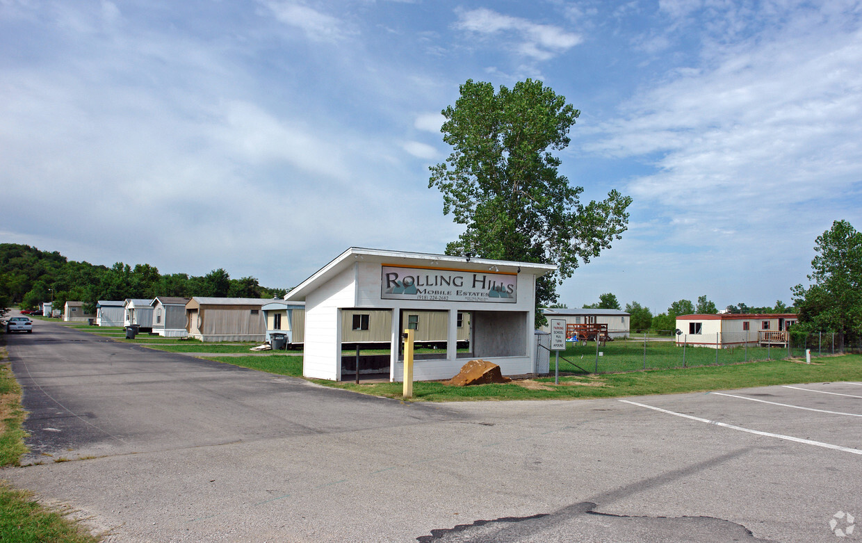 Primary Photo - Rolling Hills Mobile Home Park