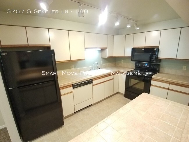 Foto del edificio - 3757 S Gekeler Ln