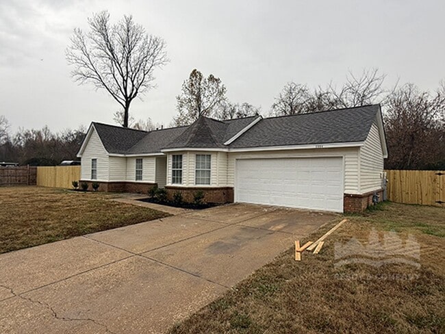 Building Photo - 5064 Bowdoin Dr