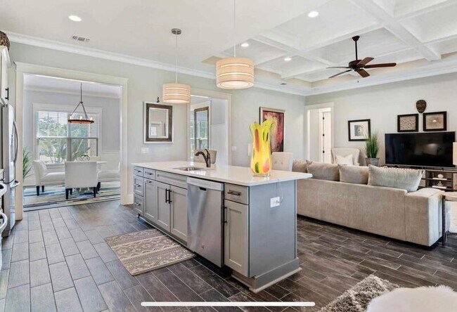 Building Photo - 309 Snapper Dr