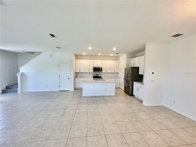 Building Photo - 1707 Sanibel Dr