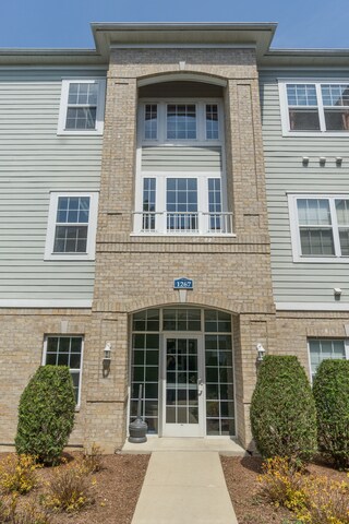 Foto del edificio - 1267 W Lake St
