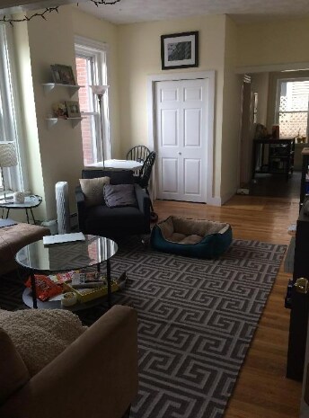 Building Photo - 96 L St