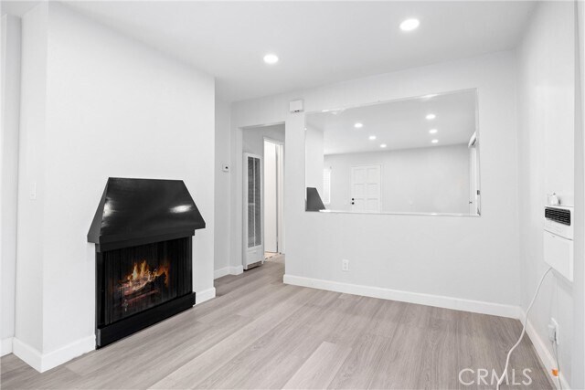 Building Photo - 114 10th St