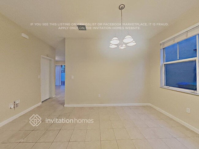 Building Photo - 5352 SW 155th Ave
