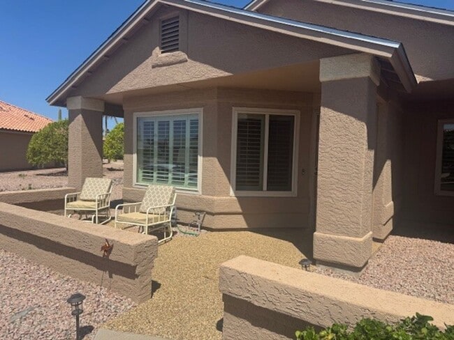 Building Photo - Lovely updated 3 bed 2 bath home in Leisure World a 45+ Active Adul Resort Community. Available J...