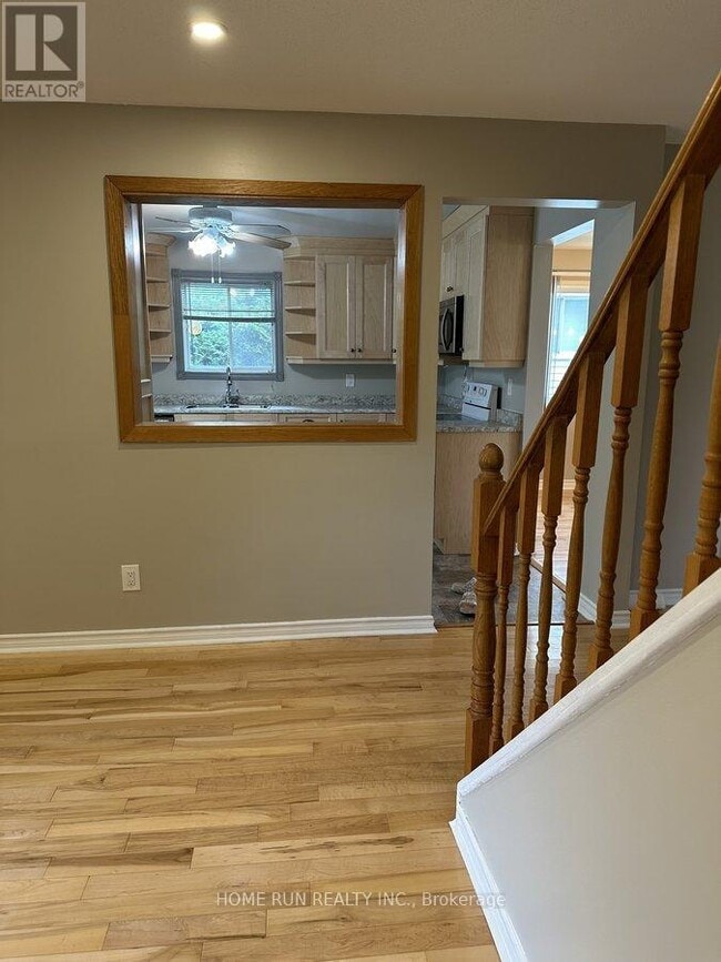 Building Photo - 131 Shearer Crescent