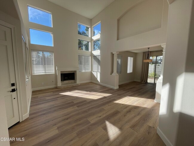 Building Photo - 1067 Terrace Hill Cir