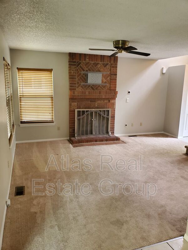 Building Photo - 11513 Wray Ct