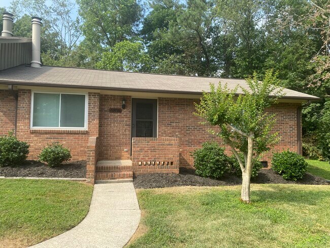 Parte frontal exterior - 6816 Ray Rd