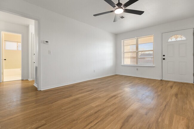 Foto del edificio - 753 NW 1st St