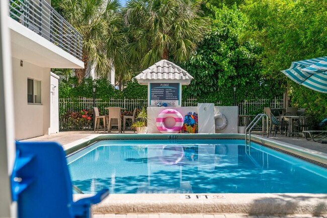 Foto del edificio - 261 NE Wavecrest Ct