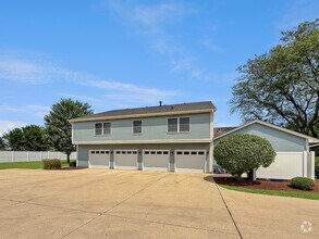 Building Photo - 145 Spuhler Dr