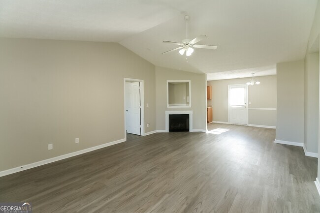 Building Photo - 10950 Cimmaron Ct