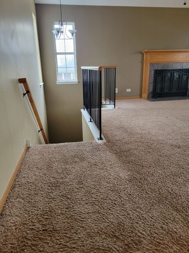 Building Photo - 2492 Dickens Dr