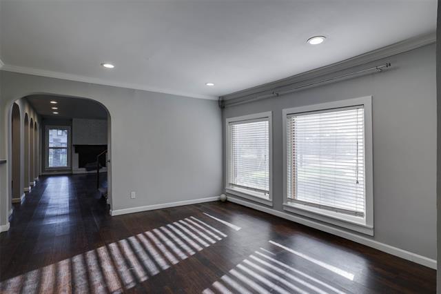 Building Photo - 3111 Golden Oak Ct