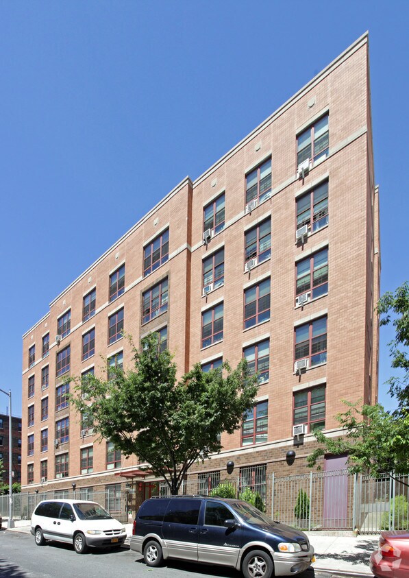Foto del edificio - Himrod Street Apartments