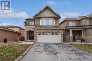 Building Photo - 126 Merrilee Crescent
