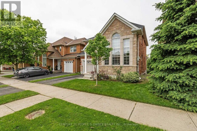 Building Photo - 2490 Valleyridge Dr