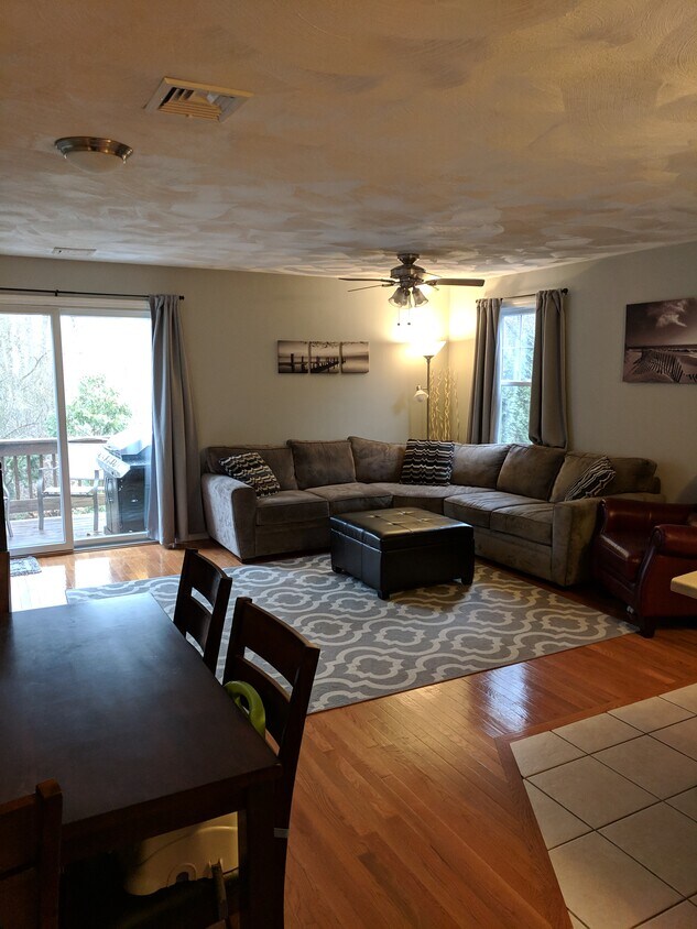 24 Susan Circle, Wakefield, RI 02879 Townhome Rentals in Wakefield RI