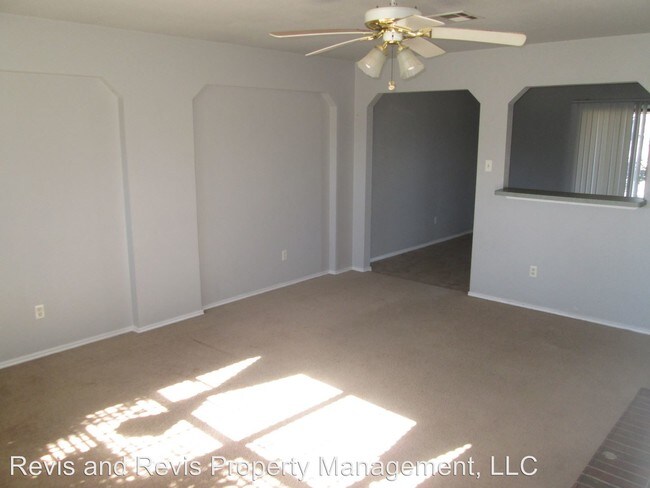 Building Photo - 3 br, 2 bath House - 1305 WATERFORD