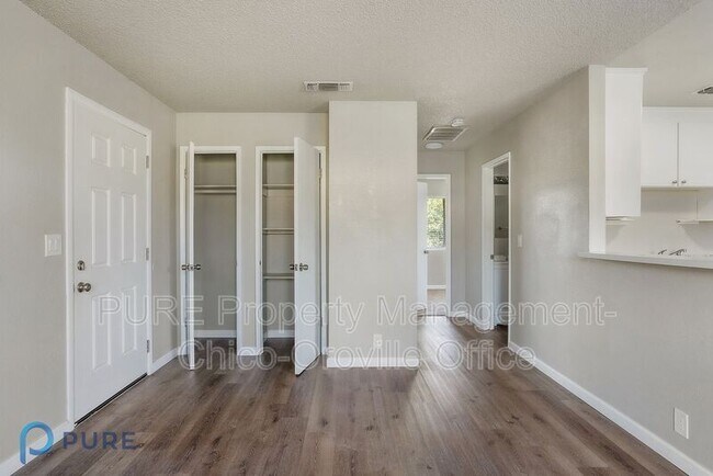 Foto del edificio - 3315 Orange Ave