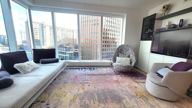 Foto del edificio - 150 Seaport Blvd